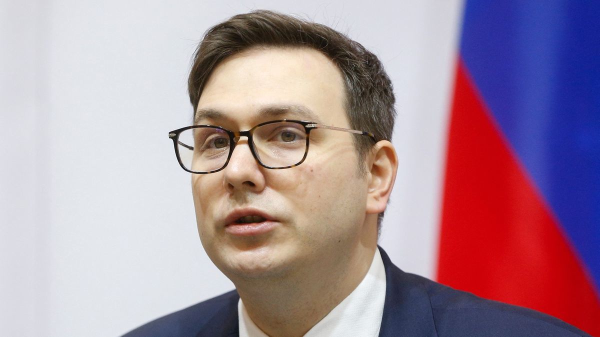 Lipavský: Diplomaté z ruských konzulátů musí opustit Česko do 12. března